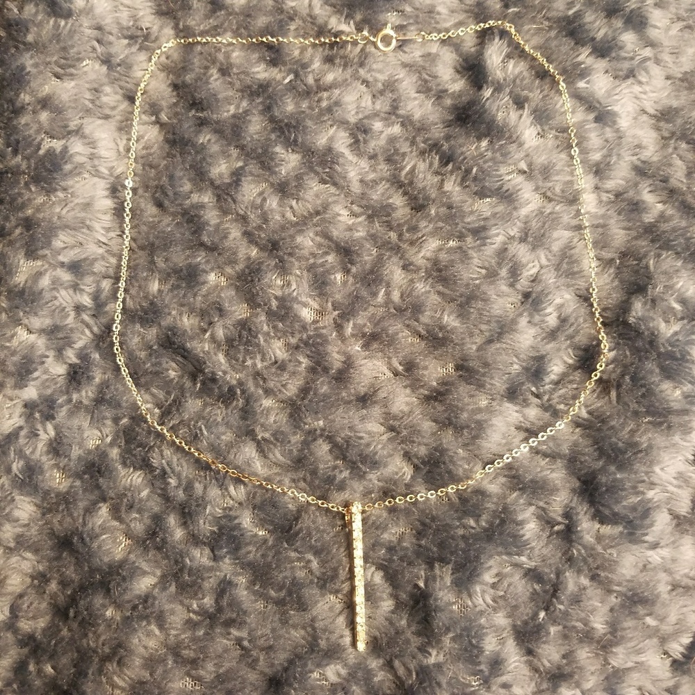 Necklace with rhinestone